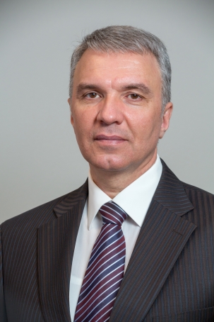 Власов Олег Геннадьевич